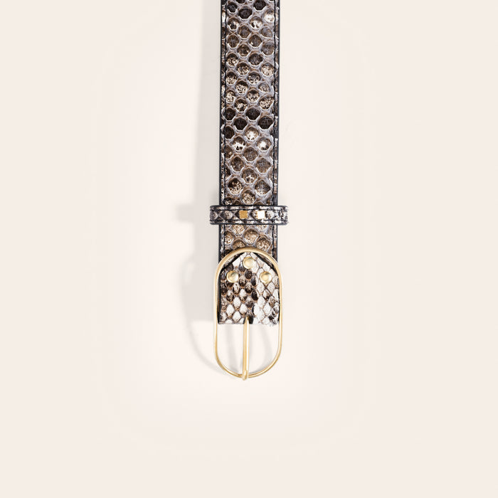 Genuine python snakeskin belt with polished gold buckle – unisex fashion belt. Handcrafted leather belt with python skin texture, featuring a sleek oval buckle