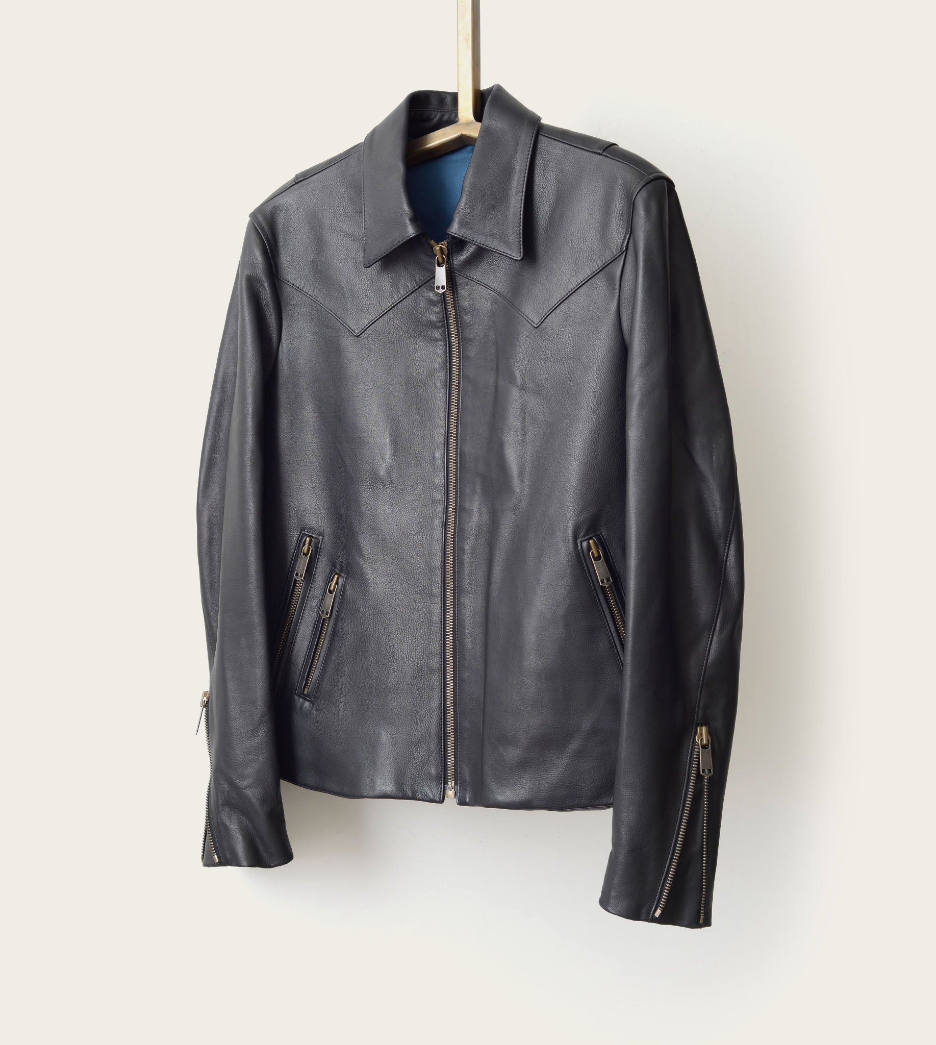 custom leather jacket in black for men and women from atelier savas in nashville tennessee