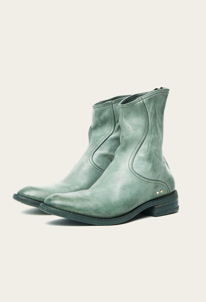 custom leather boot in green handmade by luxury western wear designer atelier savas of nashville tennessee