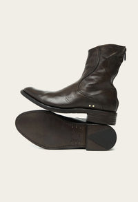 artisan-made brown leather boot with handmade details by luxury designer atelier savas in nashville tennessee