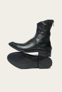 luxury mens footwear in black italian leather by atelier savas in nashville tennessee