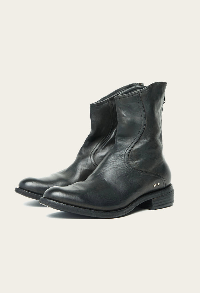 mens luxury leather boot artisan made with black italian leather by atelier savas in nashville tennessee