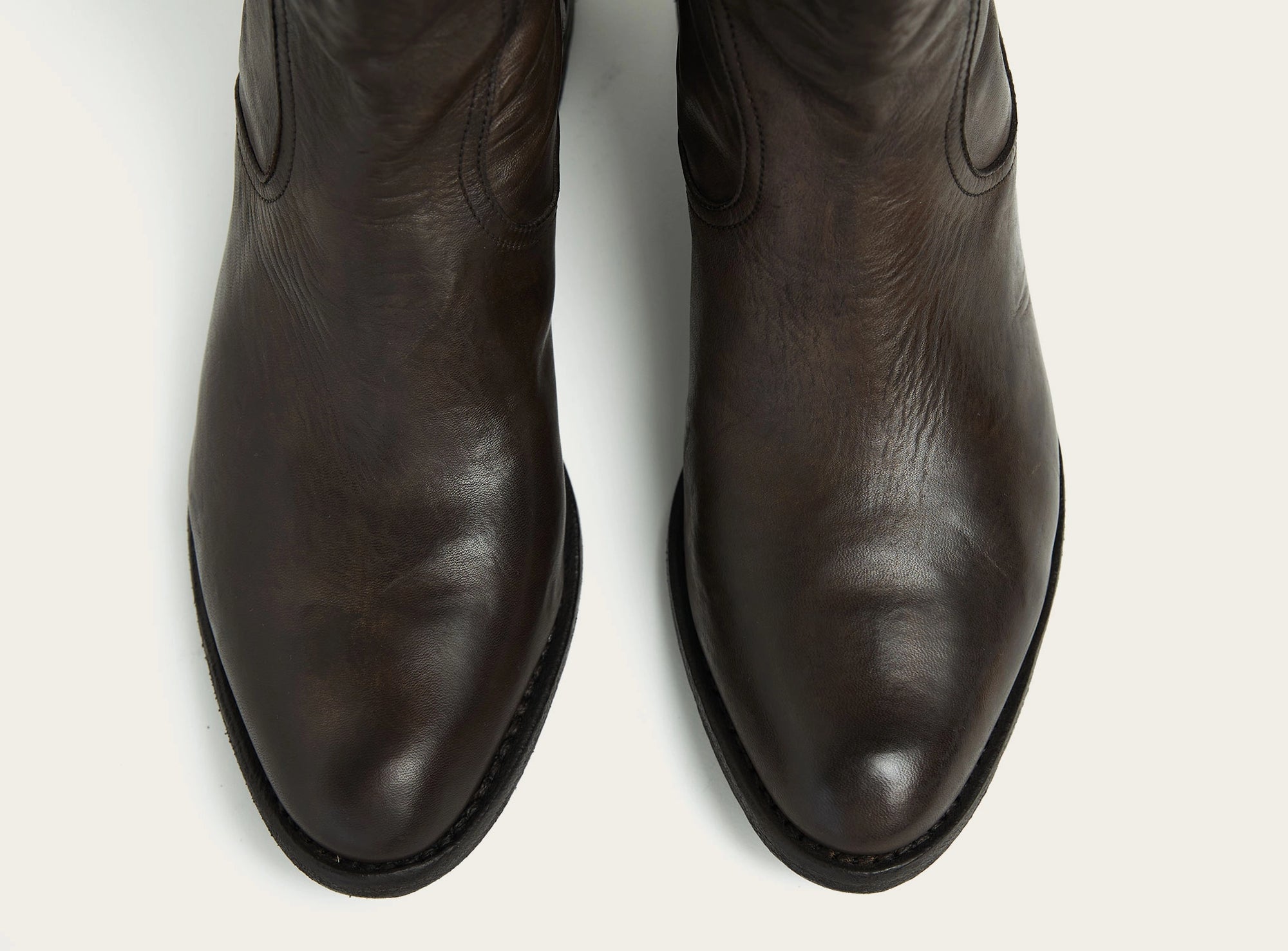 artisan-made leather boot with round toe by atelier savas in nashville tennessee