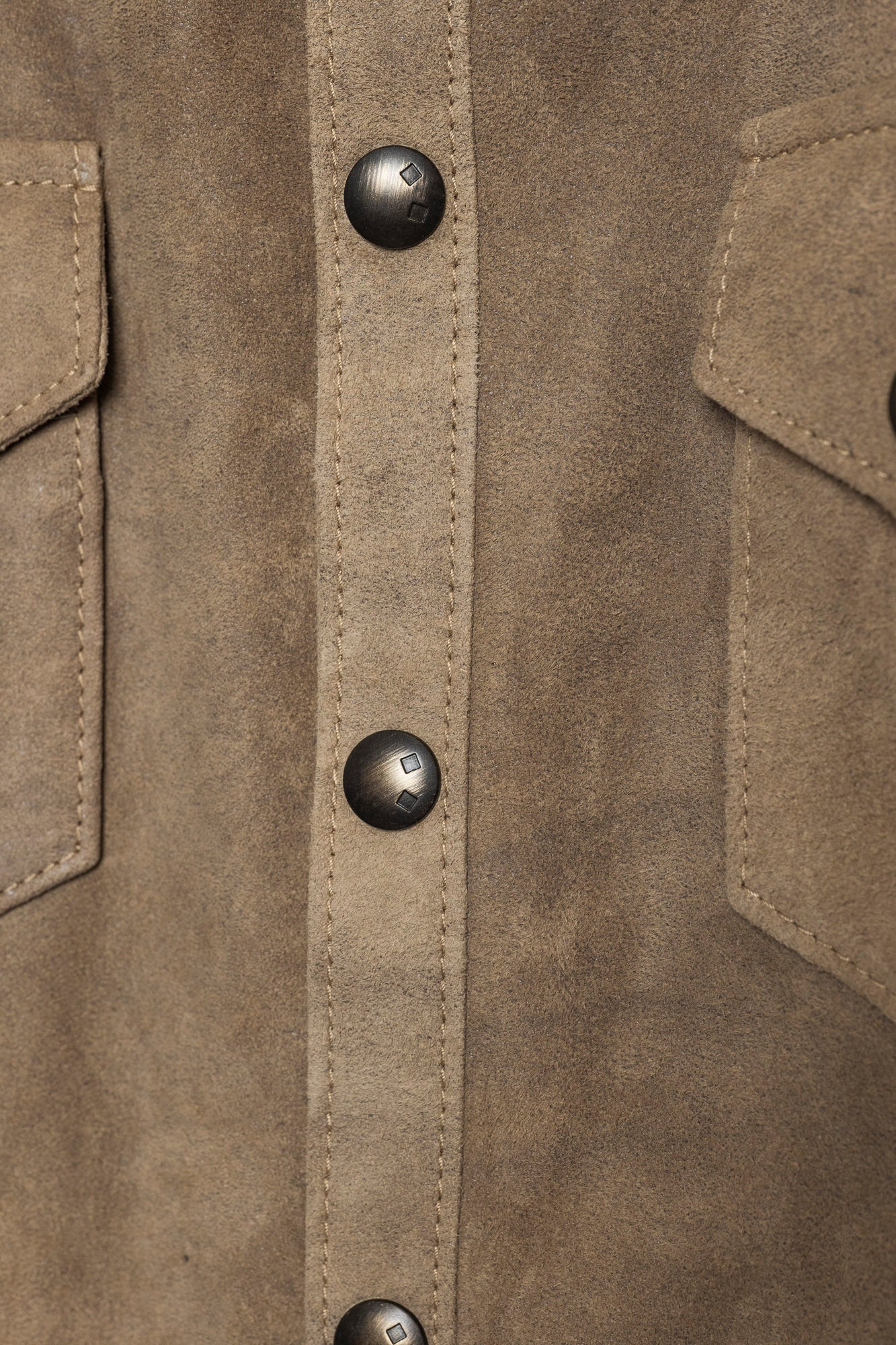 Lowry: Willow Antico Lamb