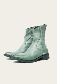 custom leather boot in green handmade by luxury western wear designer atelier savas of nashville tennessee