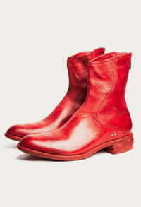 The Legend Boot: Red - Savas